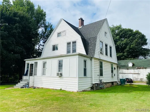 1710 Quaker Rd, Barker, NY 14012