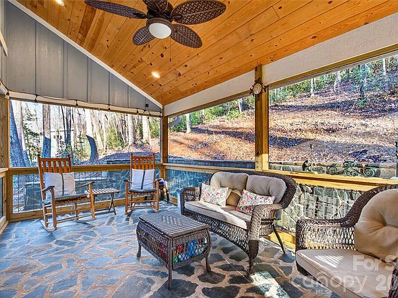 2nd image of 1413 Golf Course Rd #24A