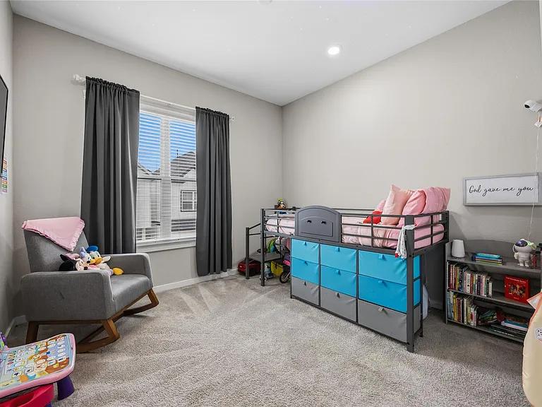 6723 Parker Oaks Ln — Photo 15