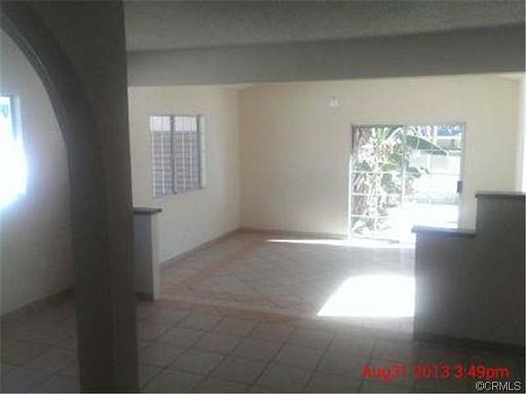 3rd image of 2066 E Benwood St