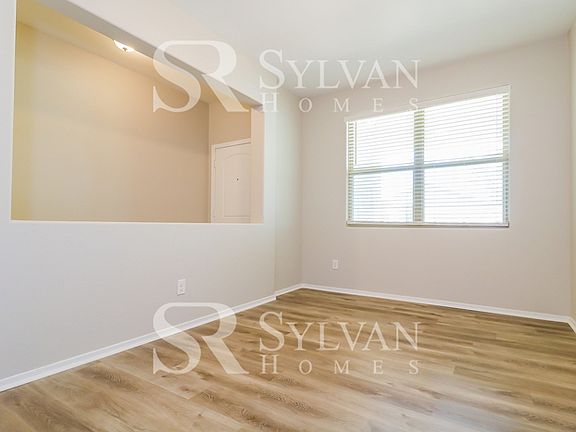 5th image of 30193 W Catalina Dr