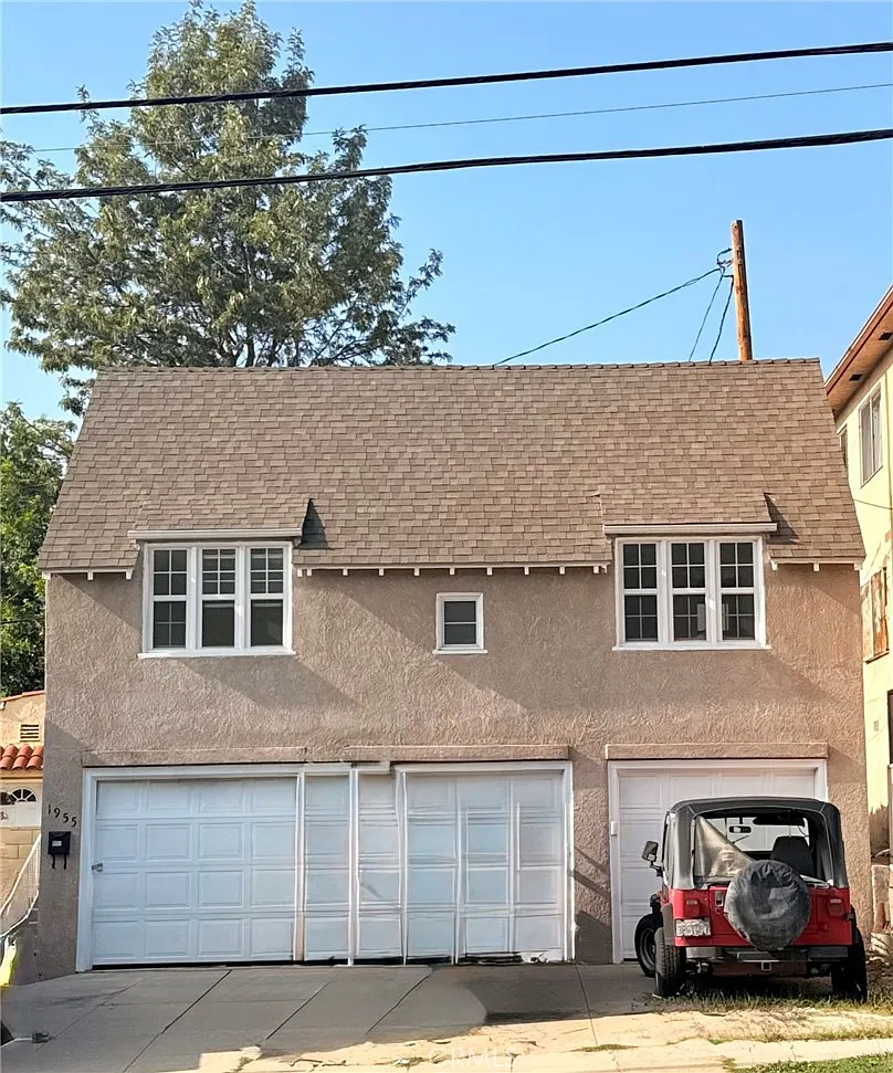 1 bed, 800 sqft, $3,200 — Photo 1