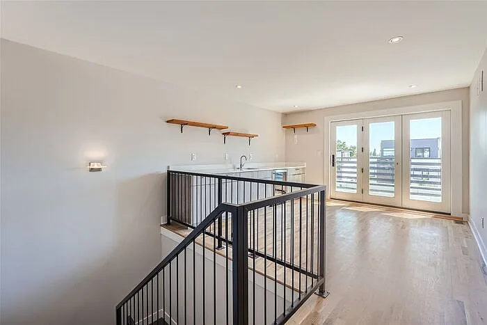 3807 N Franklin St — Photo 19