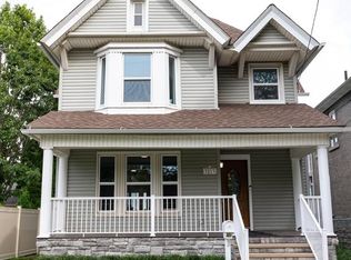 3213 Van Alstyne St, Wyandotte, MI 48192