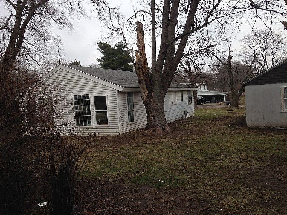 2nd image of 12871 Carter Rd
