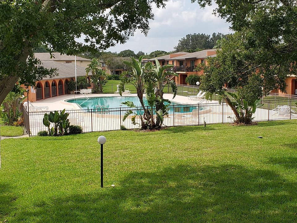 1st image of 267 San Juan Cir