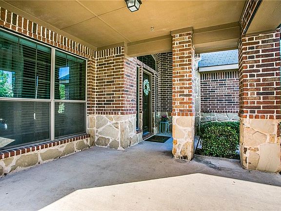 3rd image of 9033 Wiggins Dr