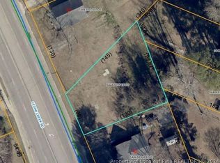 413 Cedar Creek Rd, Fayetteville, NC 28312