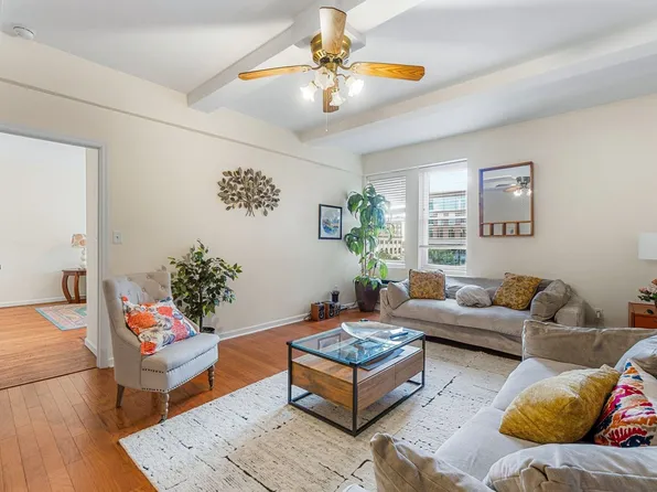 50 Glenwood Avenue image 16 of 30