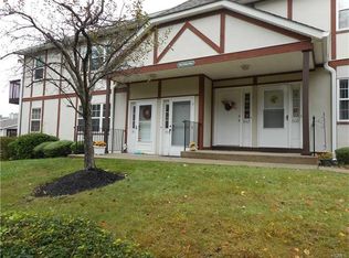 668 E Crooked Hill Rd, Pearl River, NY 10965