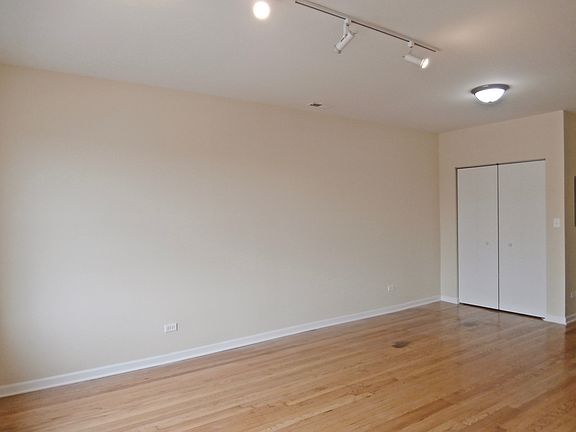 4th image of 3119-21 W Lawrence Ave
