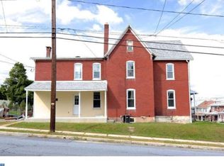 2 W Broad St, Shillington, PA 19607
