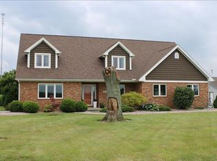 9511 Bowling Green Rd E, Bowling Green, OH 43402