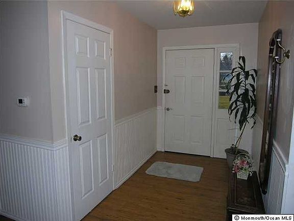 5th image of 226 Quail Ln S