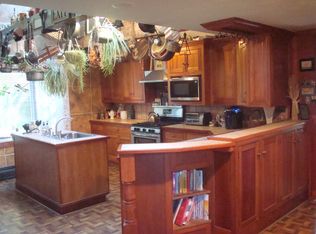 7 Buckingham Dr, Sandwich, MA 02563