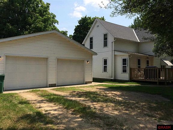 2nd image of 221 W Blue Earth St