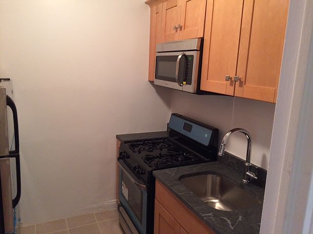 1st image of 9609 66th Ave APT 6C