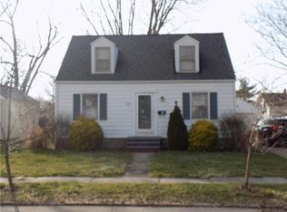 506 Hazel St, Amherst, OH 44001