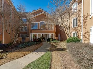 5330 Brooke Ridge Dr, Atlanta, GA 30338