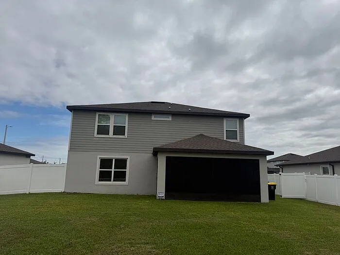 1042 Michelangelo Ln — Photo 3