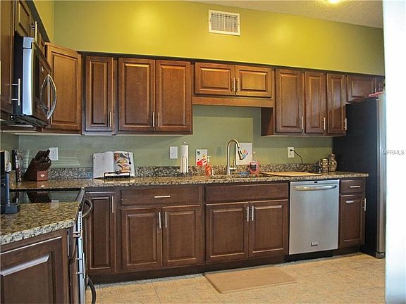 5th image of 2800 Countryside Blvd Unit 1