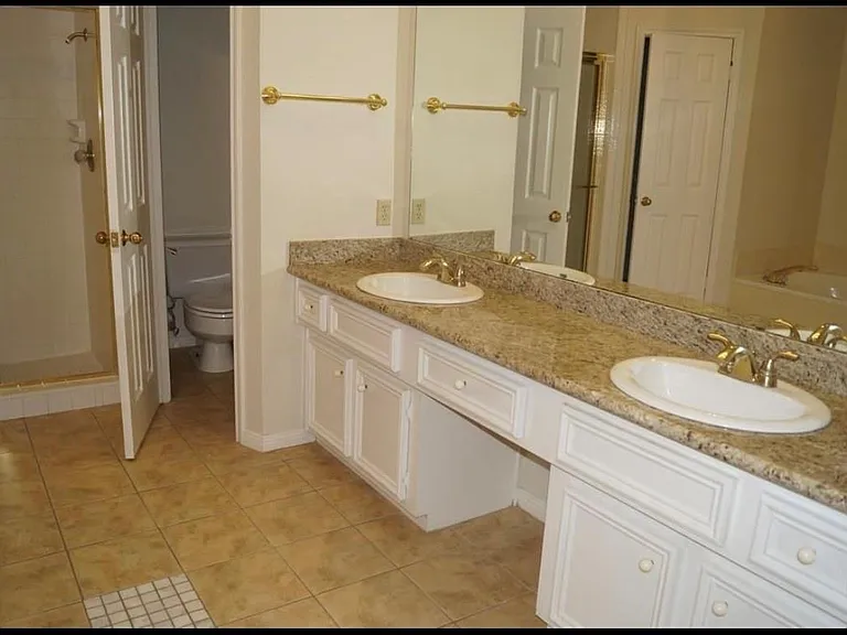 22527 Wildwood Grove Dr — Photo 23