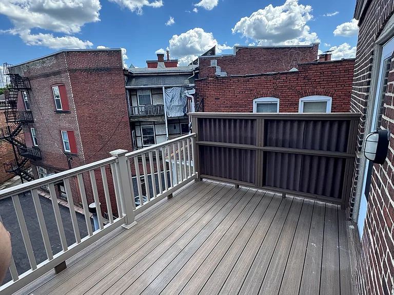 211 Shiloh St — Photo 23