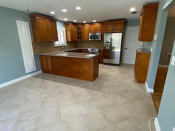 Updated kitchen and dining area