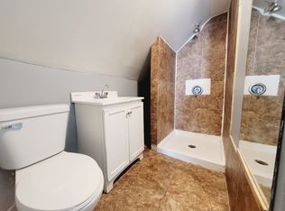 375 N Greenwich St #2, Grand Island, NE 68801