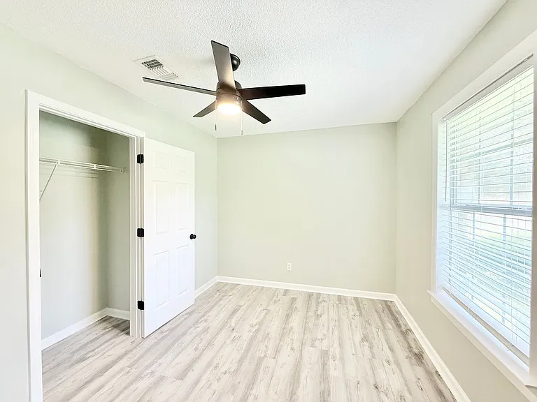 4993 Mayo Cir — Photo 8