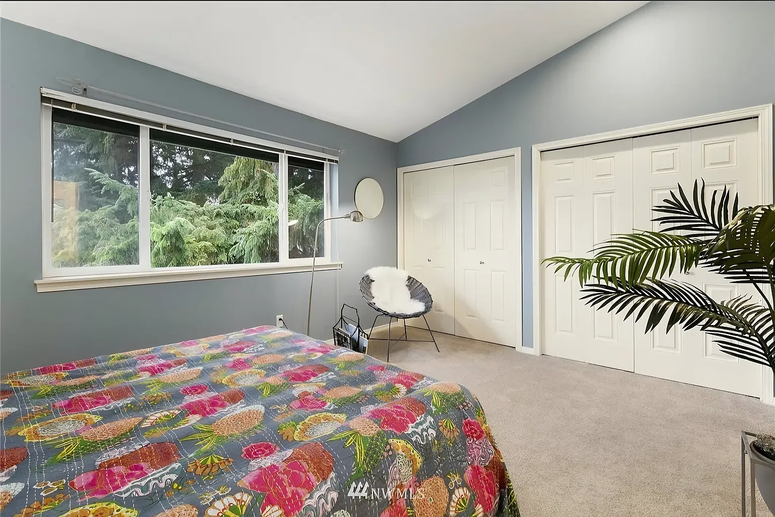3-Bed/2.5 Bath Townhome - Rent includes water/sewer/trash utilities! — Photo 3
