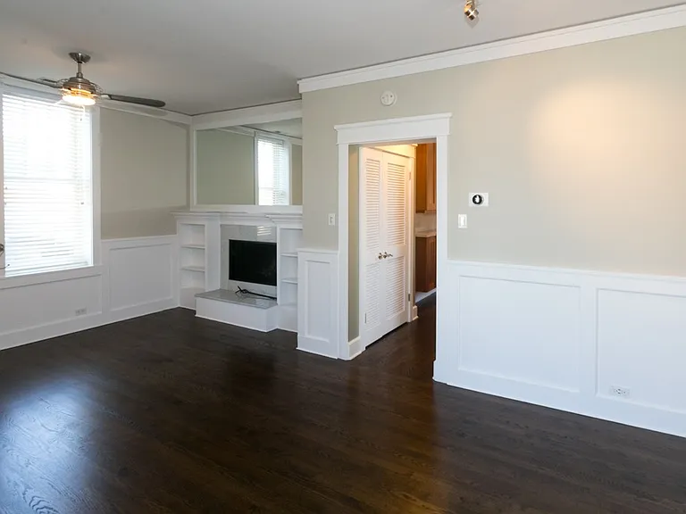 3614 N Bosworth Ave #R4 — Photo 7