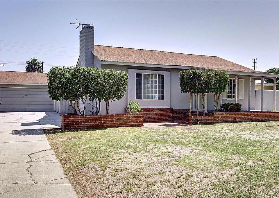 1st image of 14025 Honeysuckle Ln