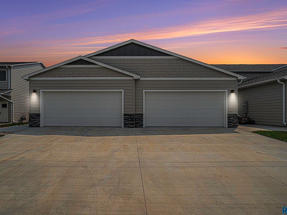 1st image of 2306 E Cama Pl