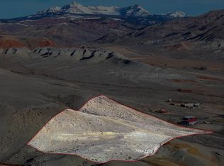 5 Deer Rd, Dubois, WY 82513