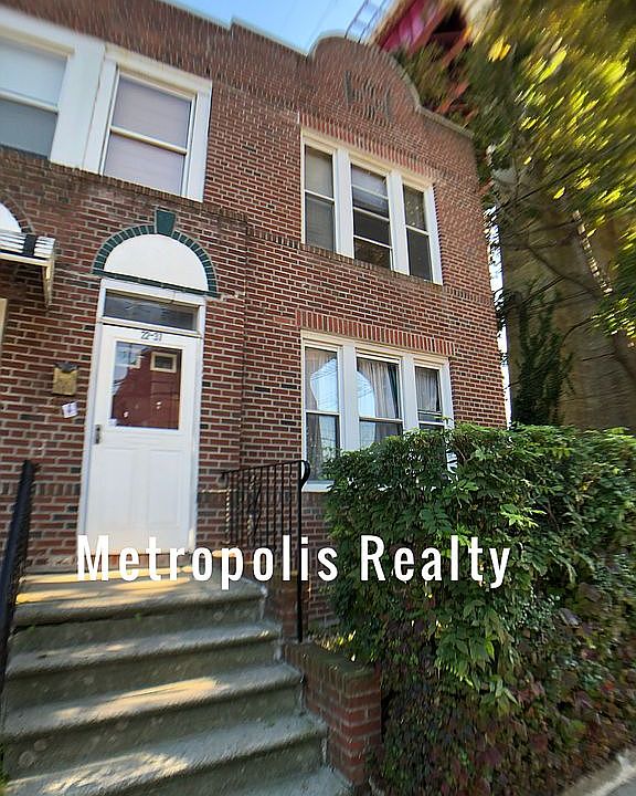 1st image of 2237 24th St
