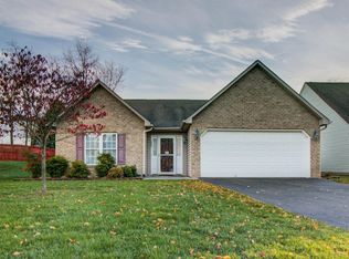 204 Minnie Bell Ln, Vinton, VA 24179