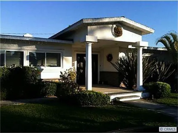 13102 Newhaven Dr, Santa Ana, CA 92705