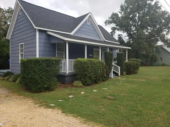 306 S Moore St, Clayton, NC 27520