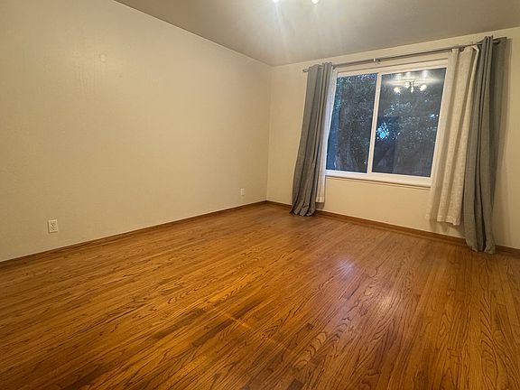 2nd image of 770 Monterey Blvd #1
