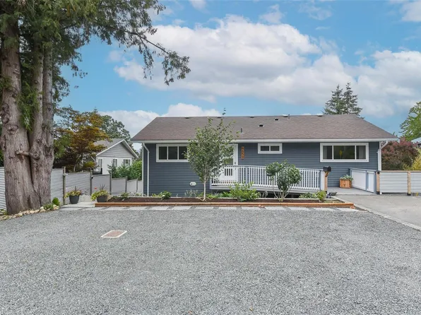 4659 McQuillan Rd, Courtenay, BC V9N 3T6