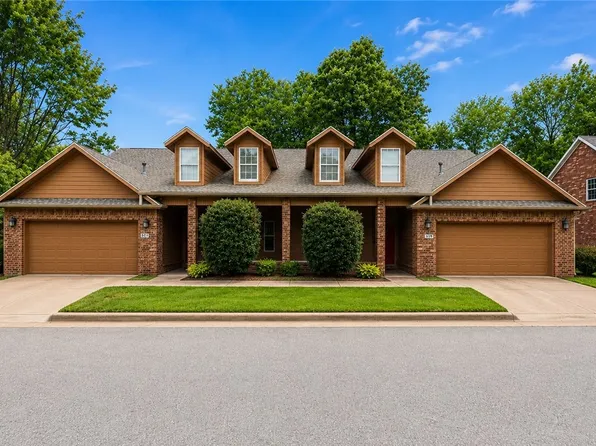 519-521 S Pierremont Dr, Fayetteville, AR 72701