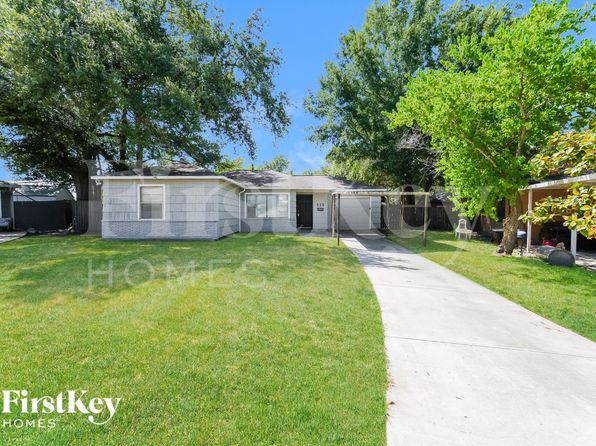 710 Canary Cir