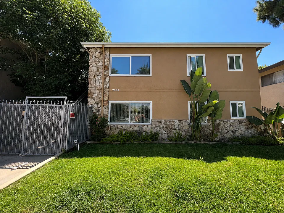 7638 Milton Ave #E