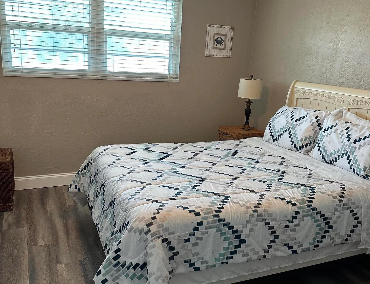 2 bed, 1.5 bath, 1024 sqft, $1,950 — Photo 4