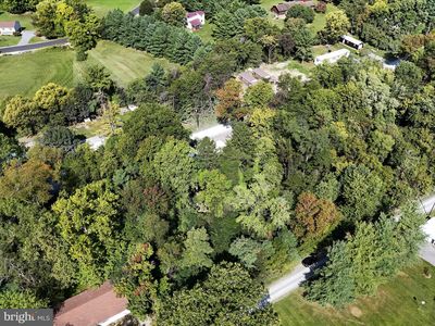9 Forest Dr, Falling Waters, WV, 25419
