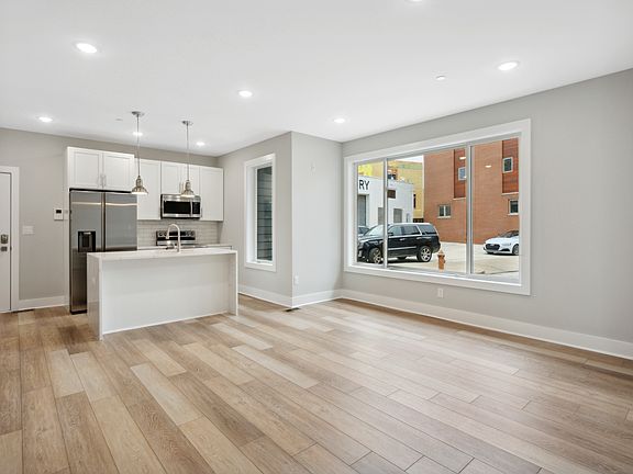 3rd image of 2120 Berges St #1