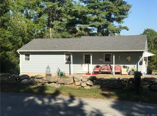 273 Old Colchester Rd, Uncasville, CT 06382