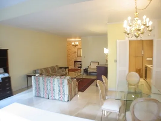 Rented by REGII | media 18