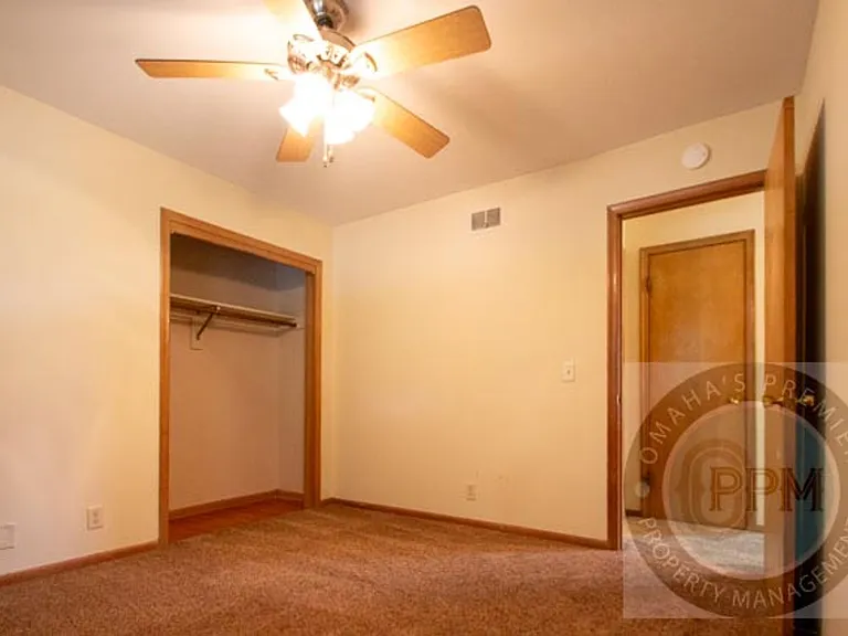 3526 S 82nd St — Photo 5